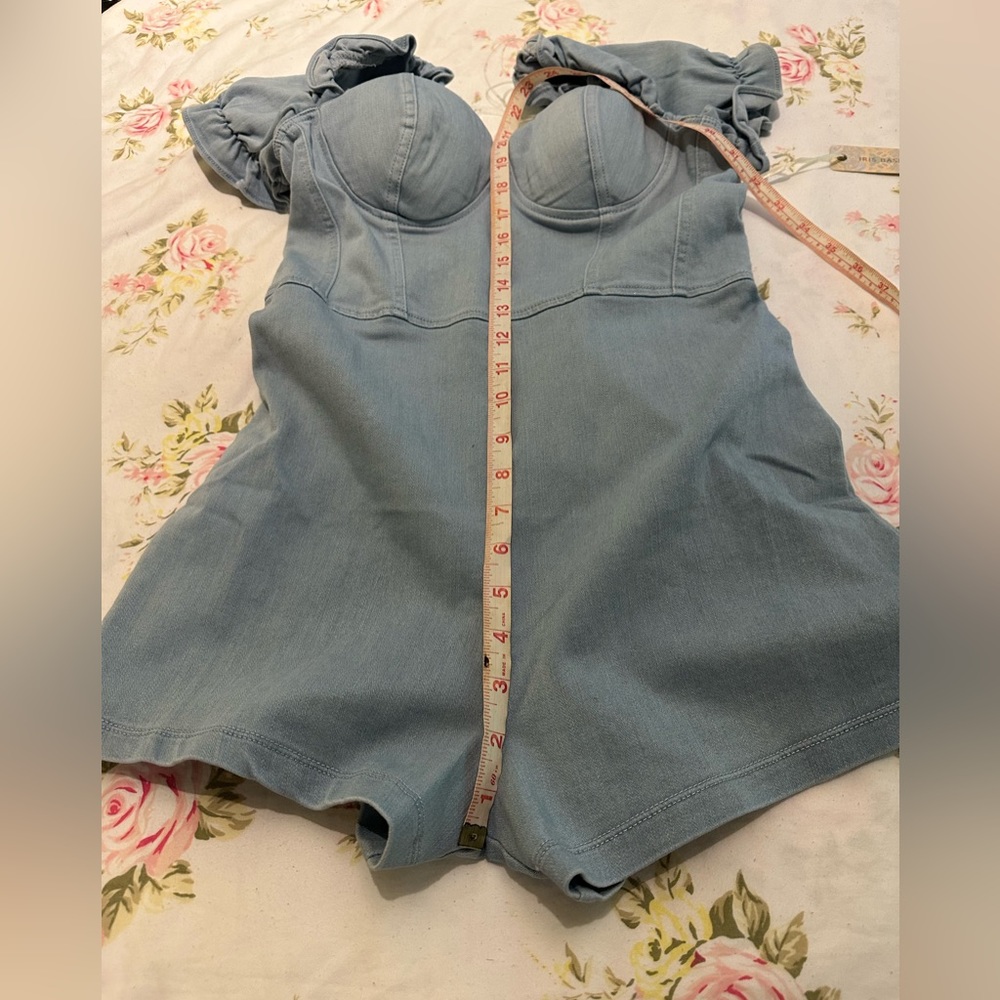 Dare to be Light Denim Romper by Nanamacs Boutique Medium NWT - Picture 3 of 7